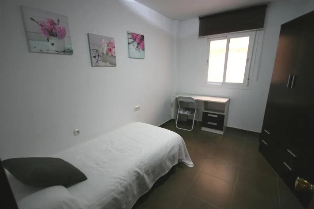 Apartment Edificio Hilera Grupalmalaga